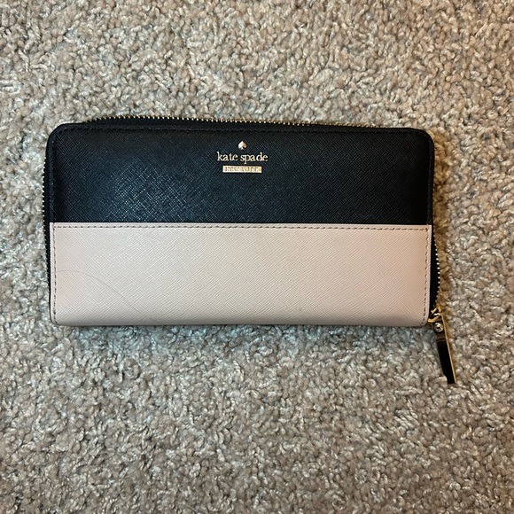 Kate Spade Black and Pink Wallet - Picture 3 of 5
